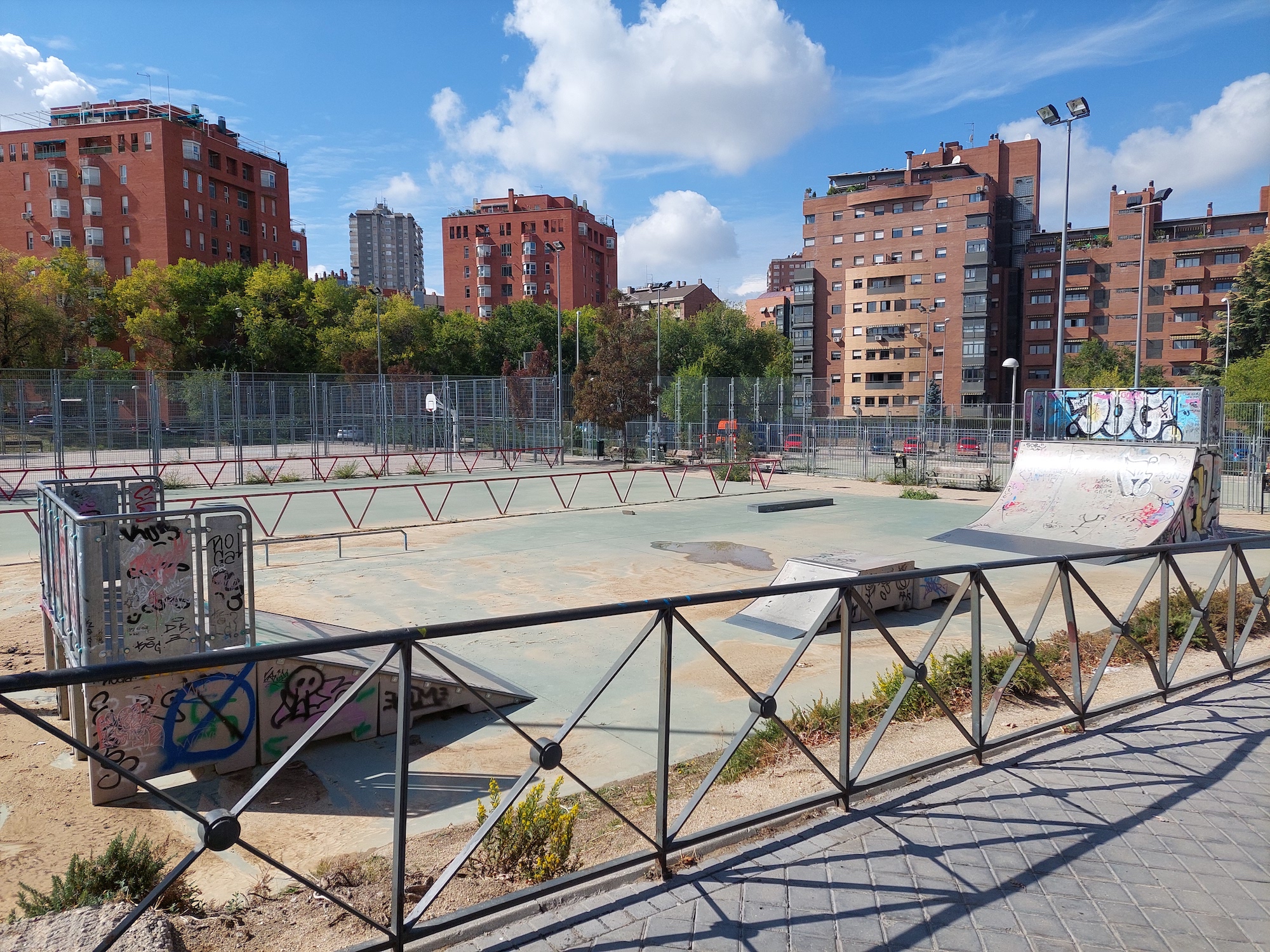 Manoteras skatepark